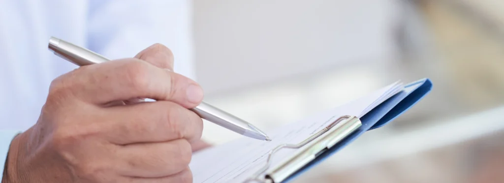 doctor-writing-prescription-banner